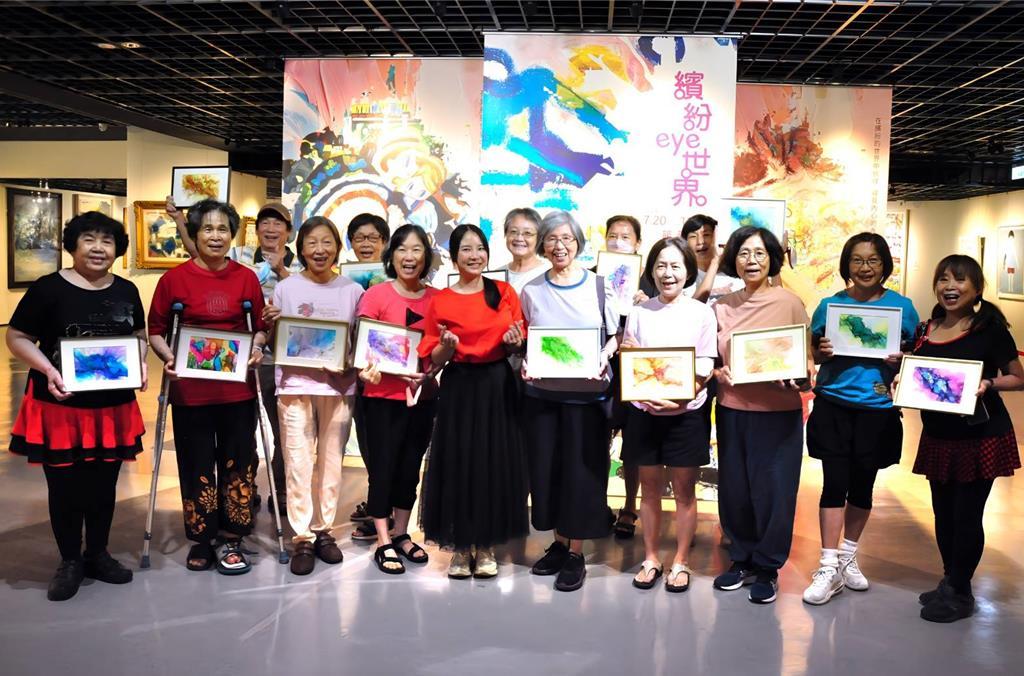 豐藝館「藝術陪伴計畫」攜手社區關懷據點銀髮族 共譜生命之美